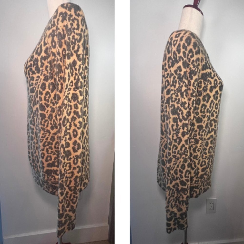 LNA Leopard Animal Print Raglan Brushed Knit Long Sleeve Top Size S - Picture 5 of 11